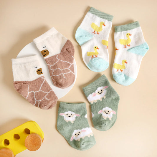 Farm Friends Flat Baby Socks (Pack Of 3)
