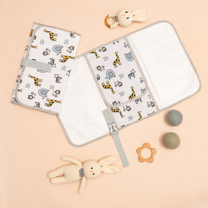 Tiny Tails Foldable Changing Mat